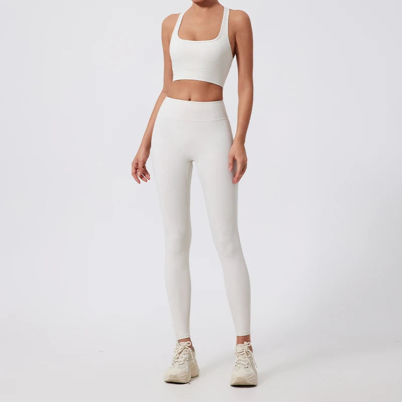 2-Piece Shockproof Sports Set