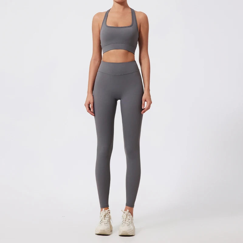 2-Piece Shockproof Sports Set